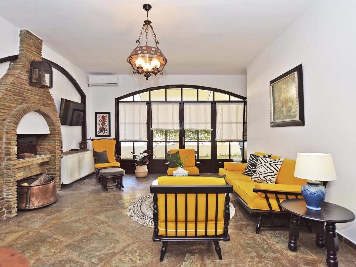 בית הארחה Ares Garden House - Nea Moudania Halkidiki מראה חיצוני תמונה
