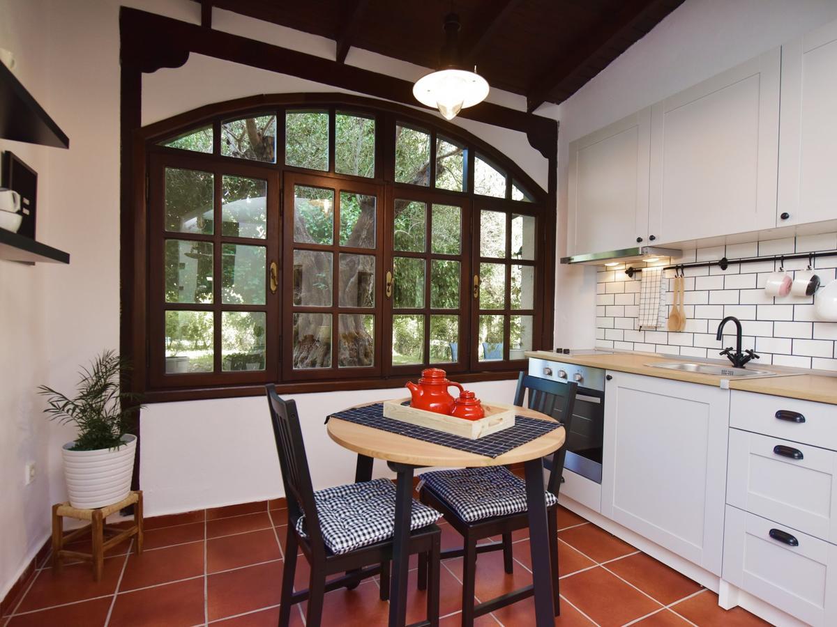 בית הארחה Ares Garden House - Nea Moudania Halkidiki מראה חיצוני תמונה
